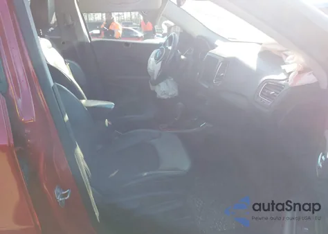 2018 Jeep Compass Trailhawk 4X4 from USA, damaged, VIN 3C4NJDDB9JT232560